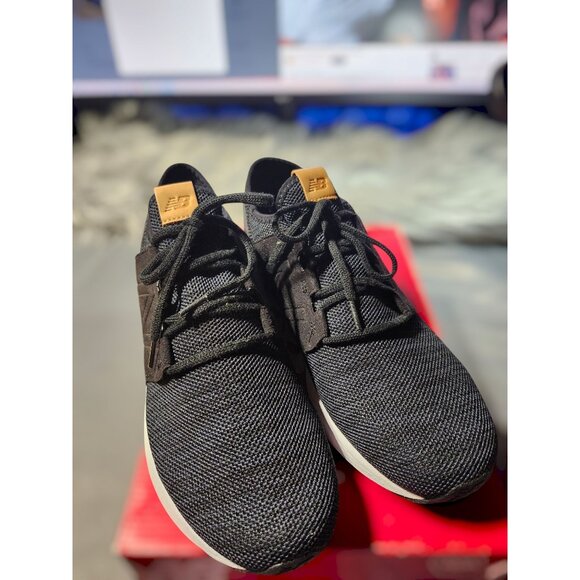 New Balance 12M - Picture 2 of 7